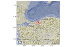 Landkarte der Türkei mit eingezeichnetem Epizentrum des Erdbebens im Nordwesten des Landes