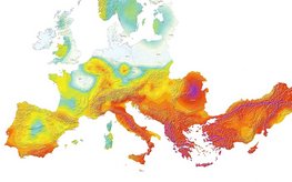 Two maps of Europe: on the left, areas with high seismic risk are marked in red, on the right, areas with high seismic risk.