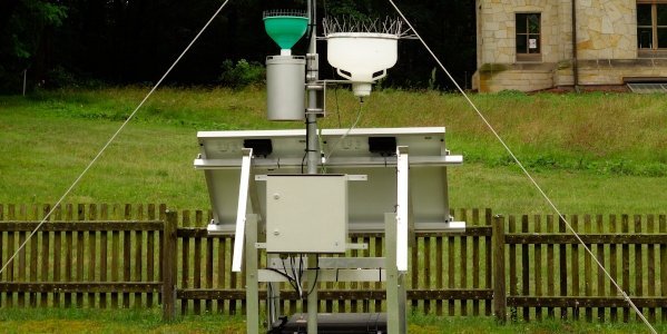 Experimental setup on the "Messwiese" at the Telegrafenberg