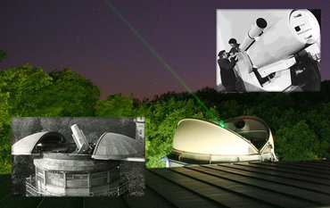 Telescope-shaped laser apparatus on the roofs of various observatories on the Telegrafenberg.